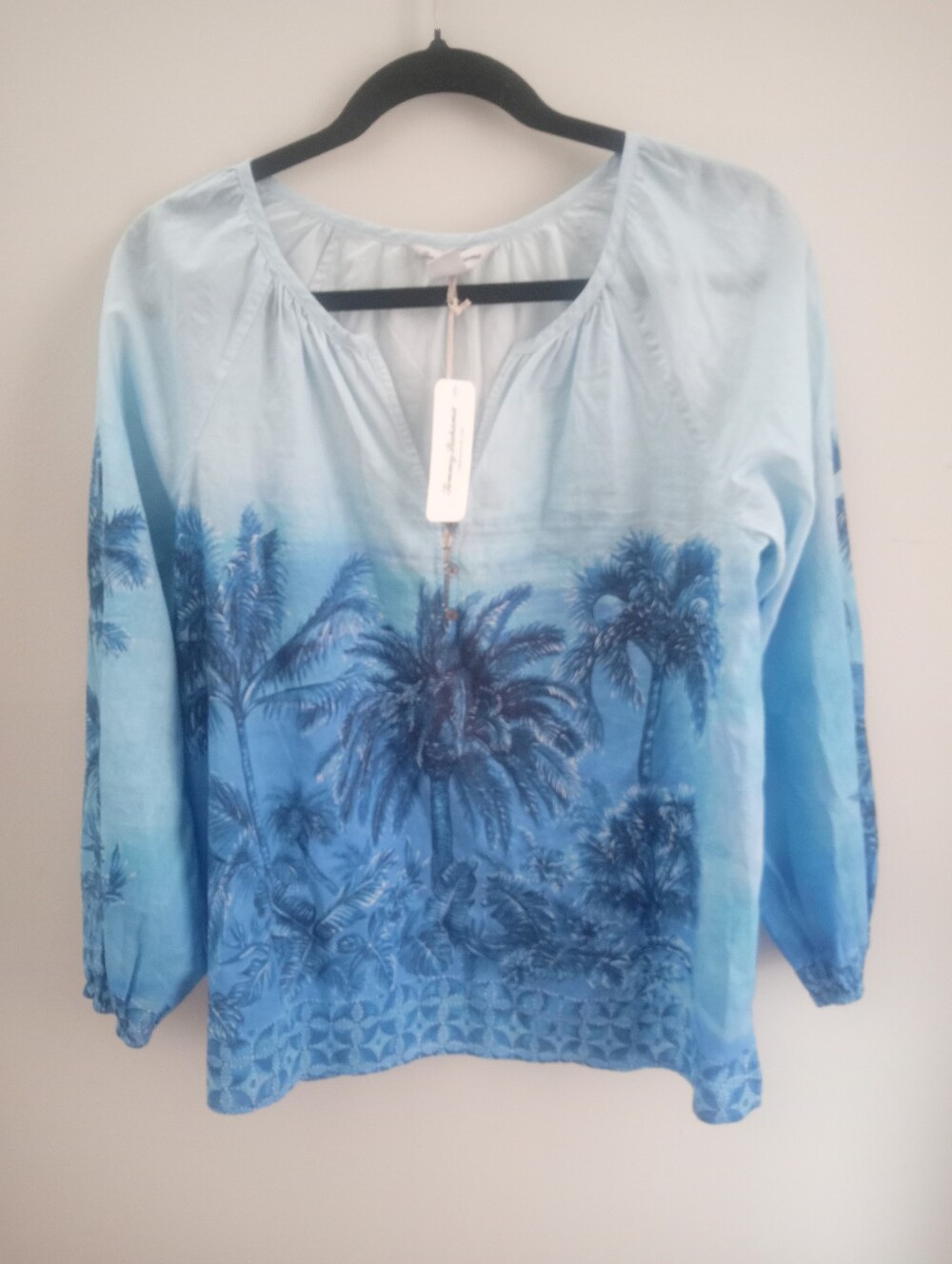 NWT Tommy Bahama Blue Ombre Palm-Print Vacation Cotton Peasant Top Size S